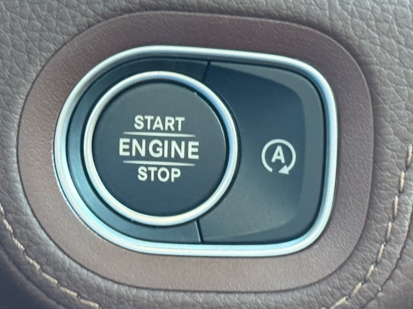 Used 2026 Twilight Blue Metallic Mercedes-Benz GLE 450 image 25