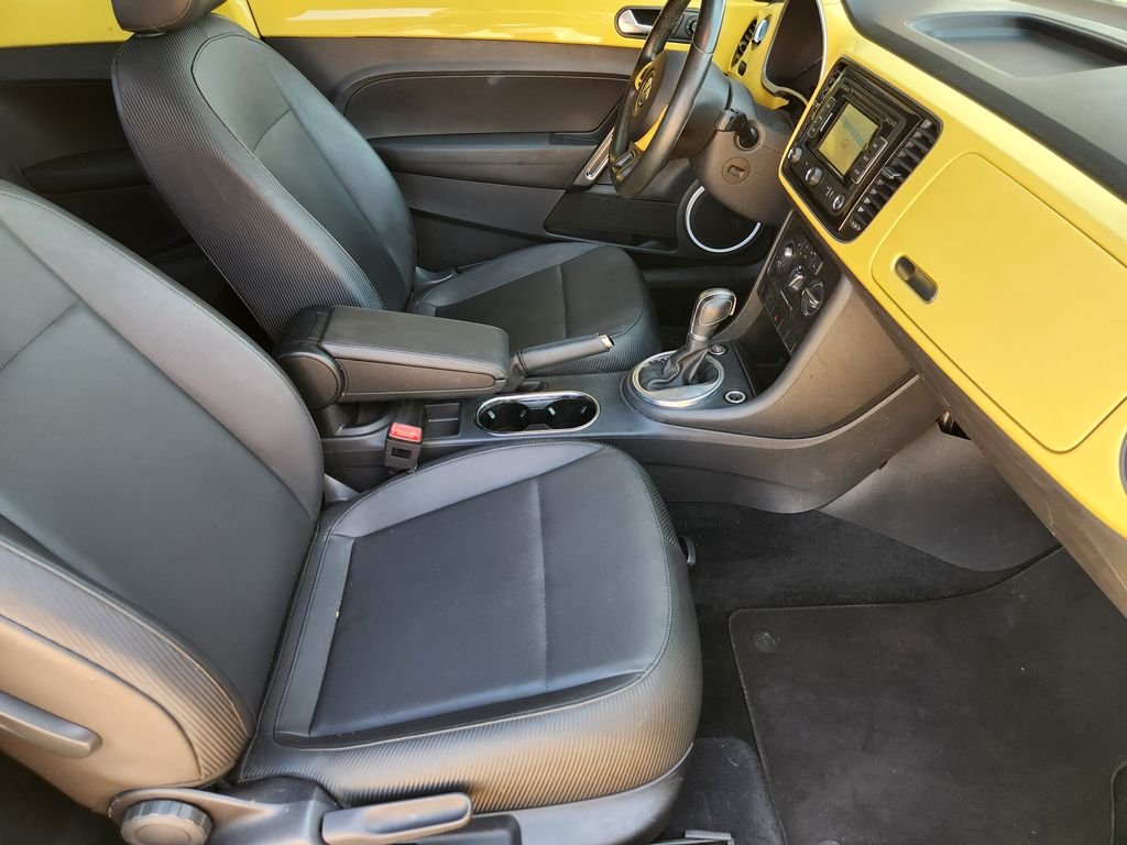Used 2015 Yellow Rush Volkswagen 1.8T w/Sun/Sound/Nav image 15