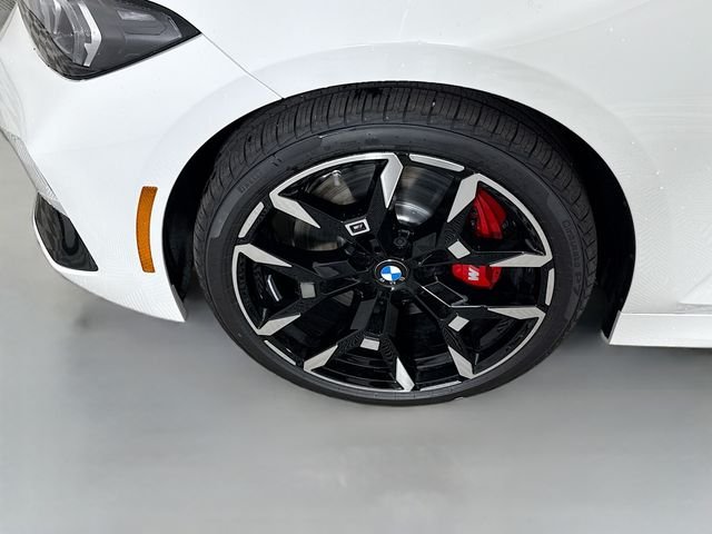 2026 BMW 3 Series 330i - Photo 32