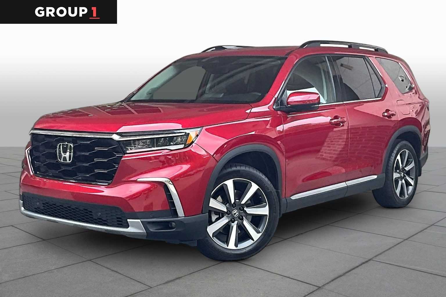 2025 Honda Pilot Touring 2WD's photo