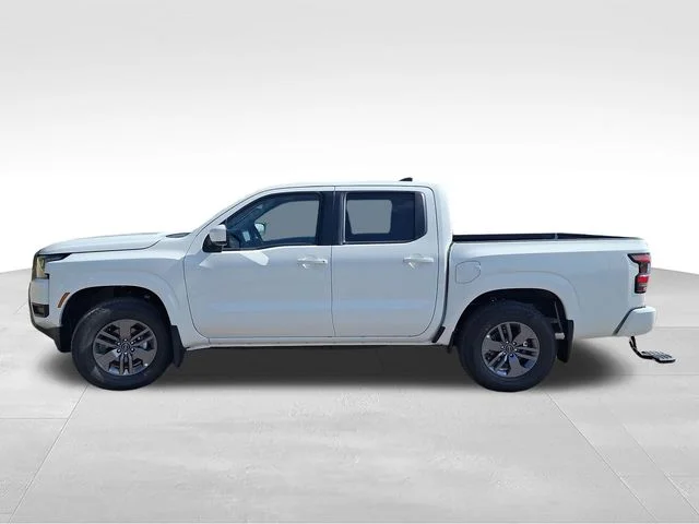 New 2026 Glacier White Nissan Crew Cab SV image 4