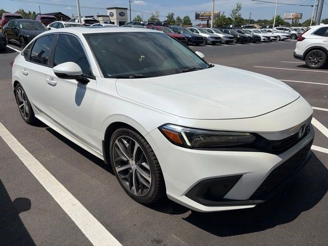 Used 2022 Platinum White Pearl Honda Touring image 8