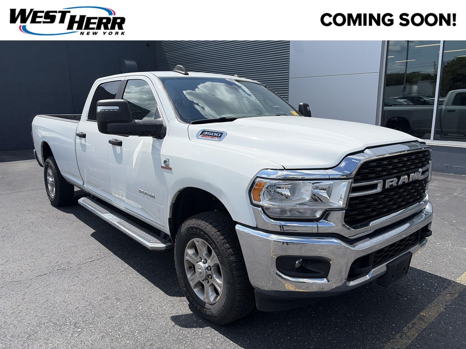 2023 RAM 3500 Big Horn 4X4 Crew Cab LWB's photo