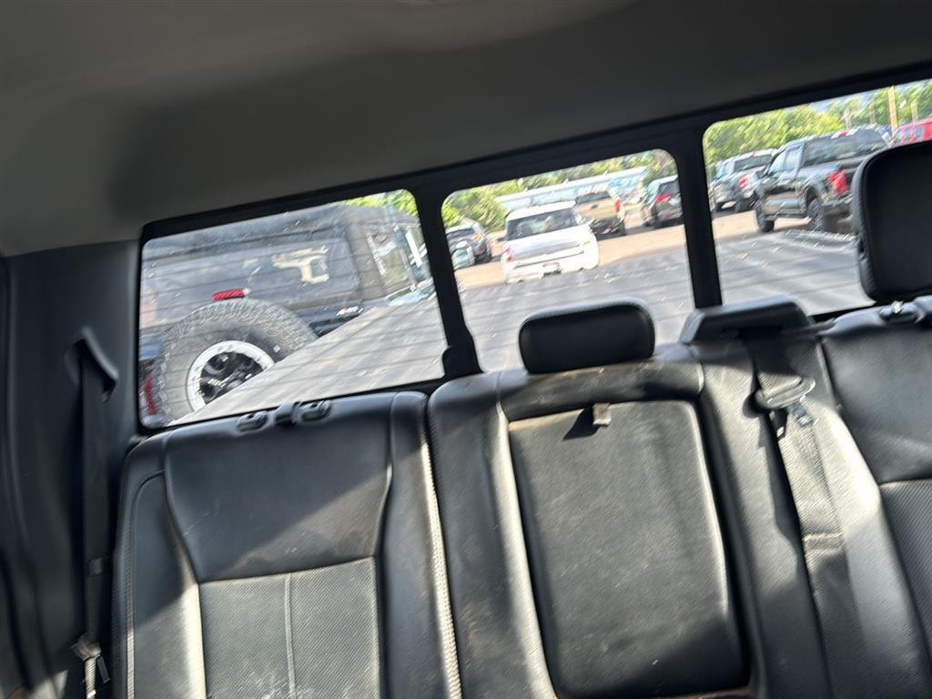 Used 2019 Blue Jeans FORD LARIAT image 18
