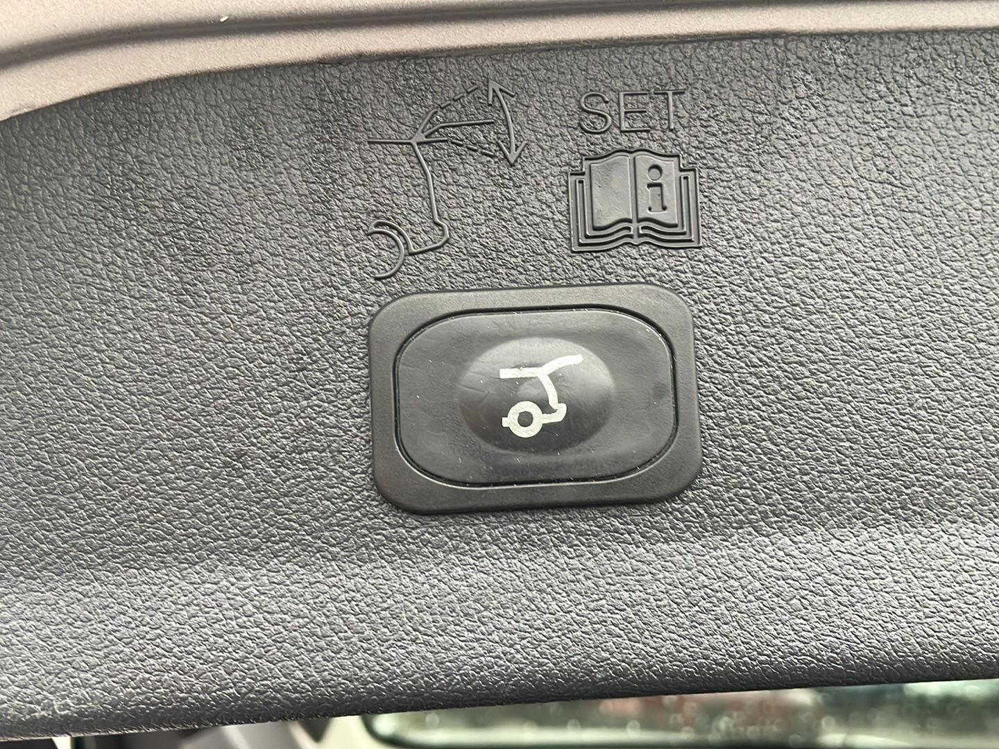 Used 2015 Ingot Silver Metallic Ford Titanium image 32