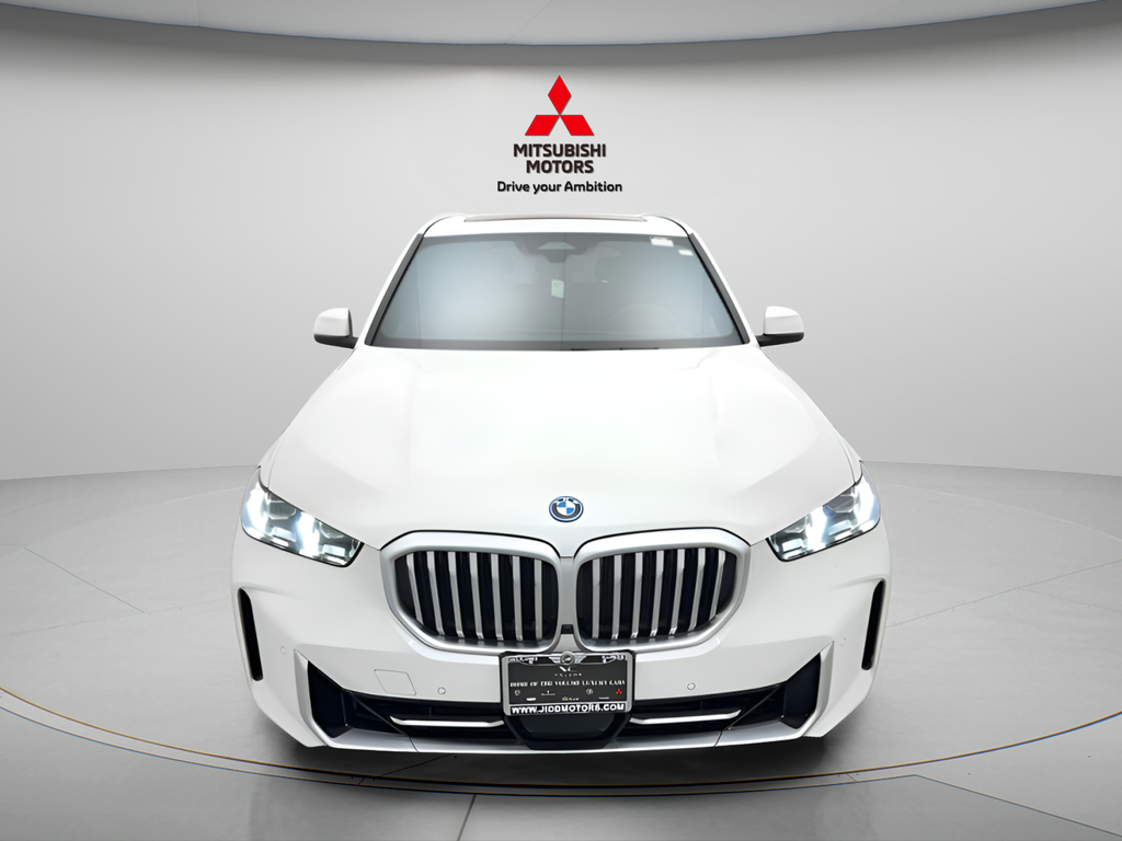 Used 2025 BMW X5 50e with VIN 5UX43EU00S9Y04148 for sale in Des Plaines, IL