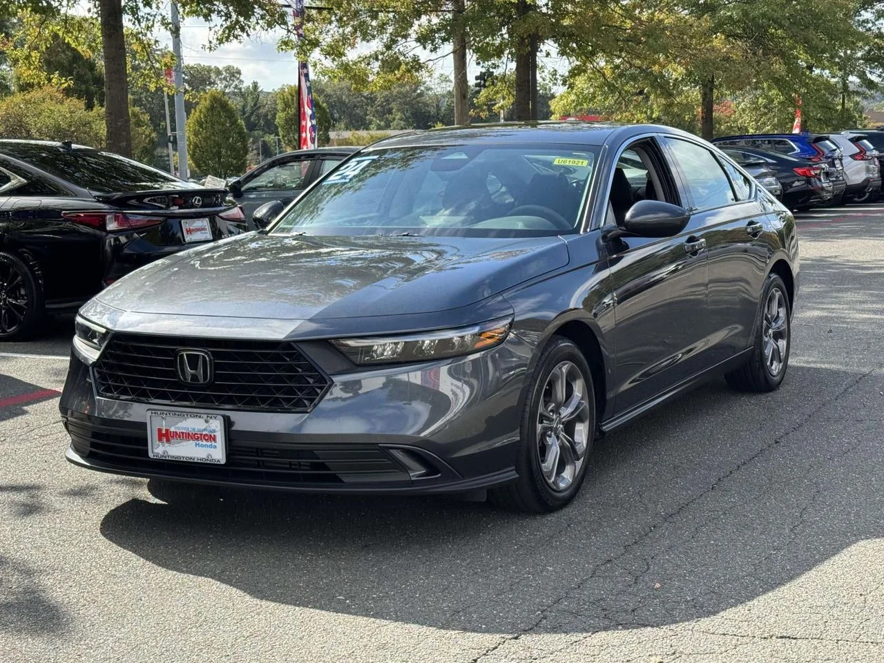 Used 2024 Meteorite Gray Metallic Honda EX image 4