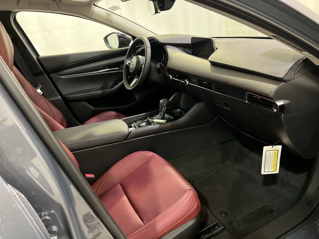 2026 Mazda Mazda3 Carbon Edition - Photo 15