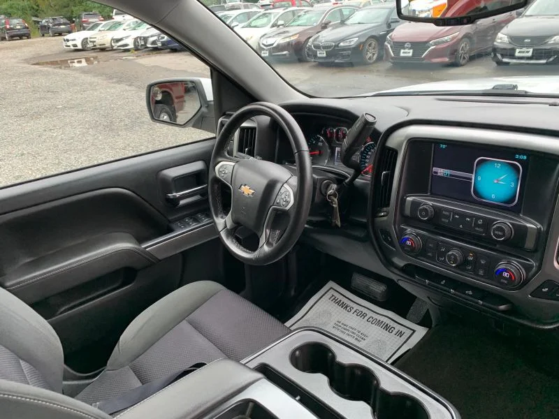 Used 2015 White Chevrolet LT Pickup 4D 6 1/2 ft image 29