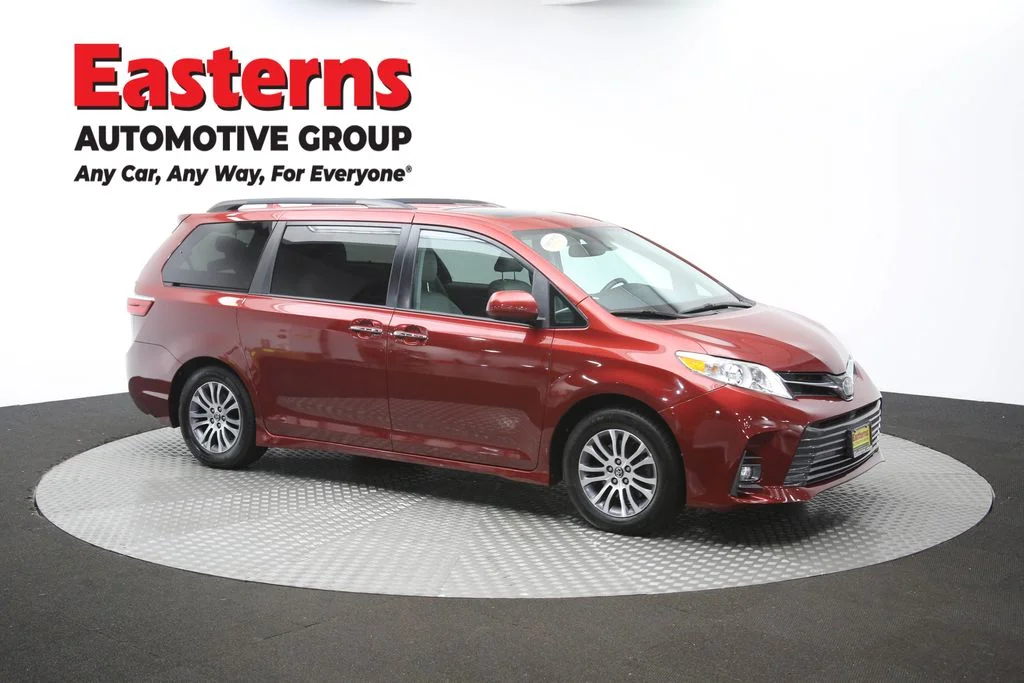 Used 2019 Red Toyota XLE image 50
