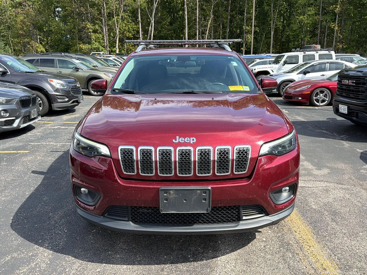 Used 2020 Velvet Red Pearlcoat Jeep Latitude Plus image 2