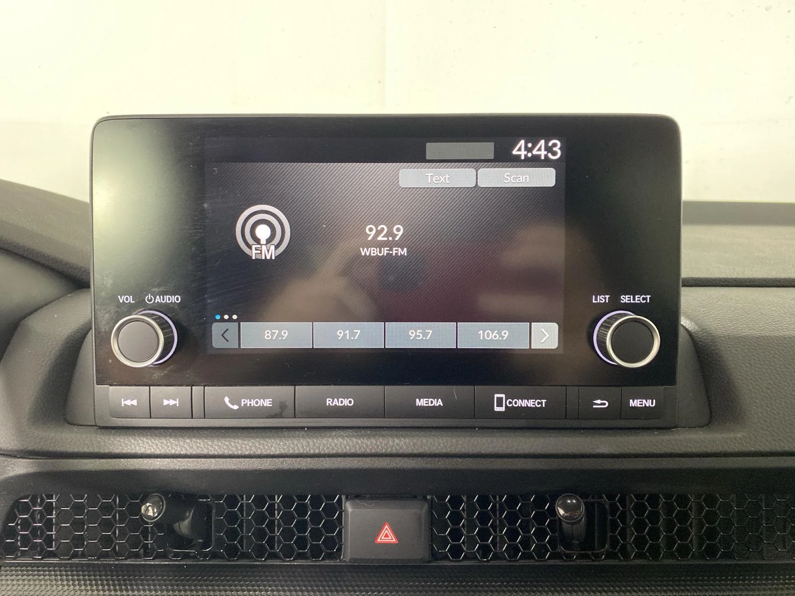 Used 2024 Canyon River Blue Metallic Honda EX image 19