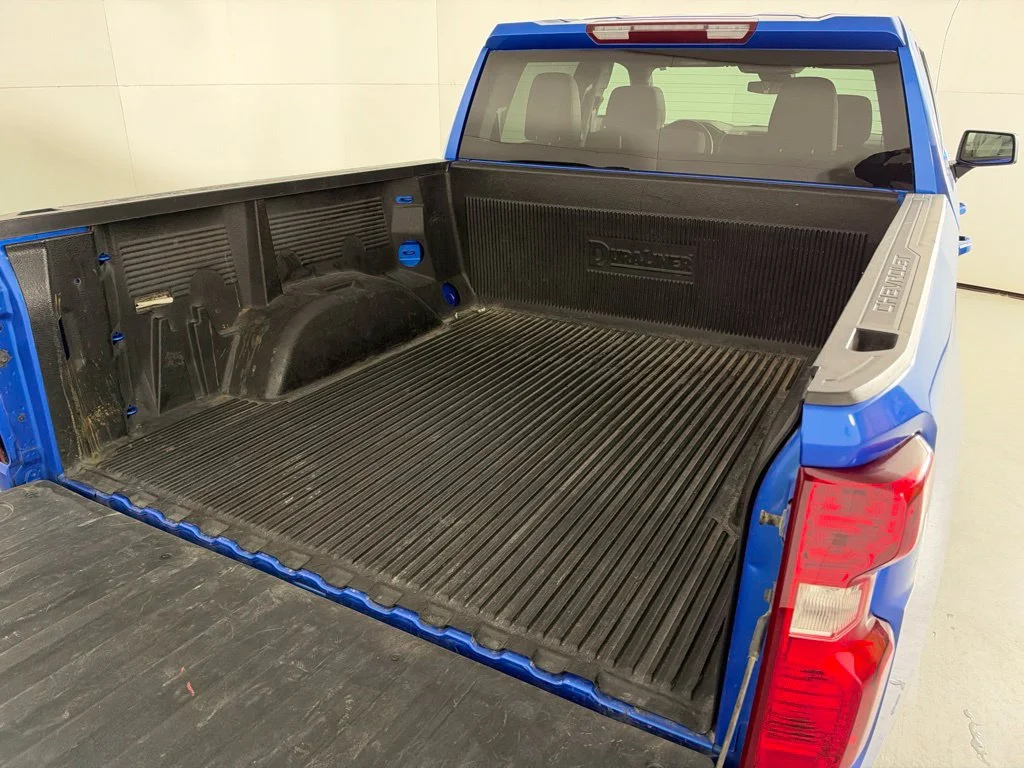 Used 2025 Blue Chevrolet LT image 14