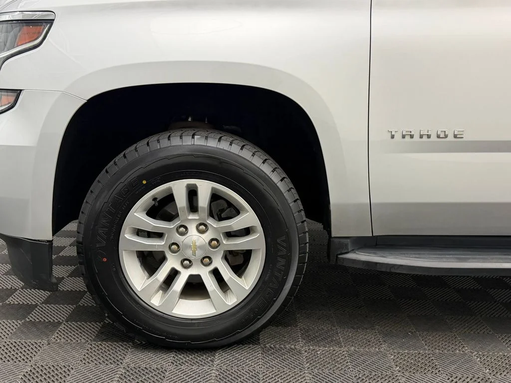Used 2019 Silver Ice Metallic Chevrolet LT image 11