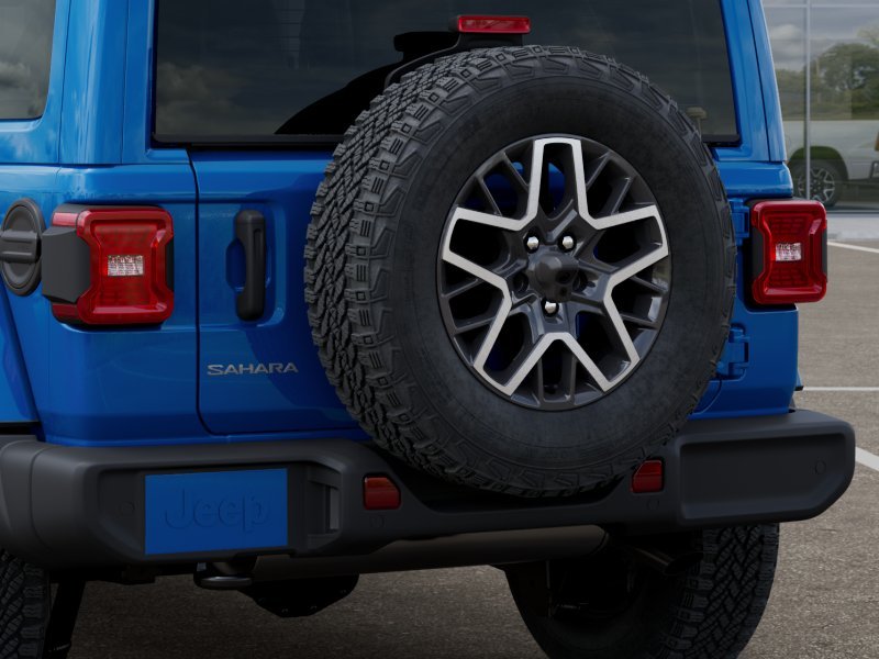 New 2026 Hydro Blue Pearl-Coat Exterior Paint Jeep Sahara image 22