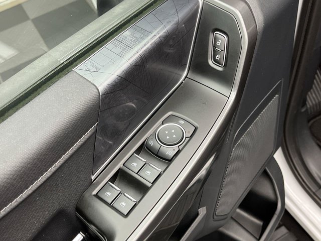 Used 2023 Oxford White Ford XLT image 14