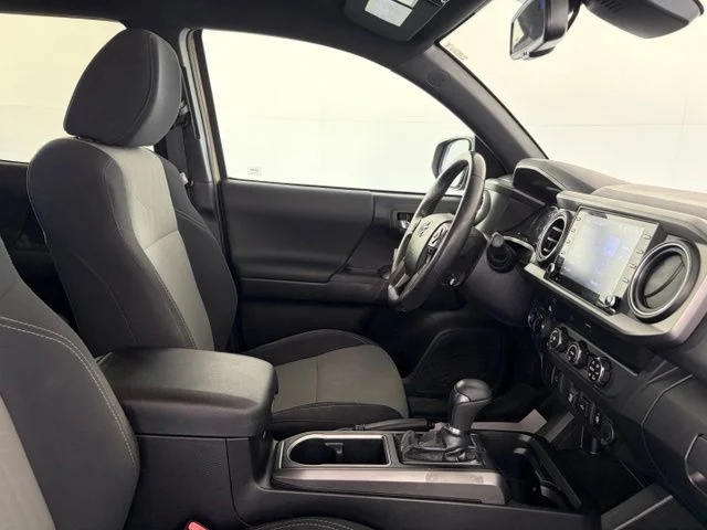 Used 2020  Toyota TRD Off-Road image 37