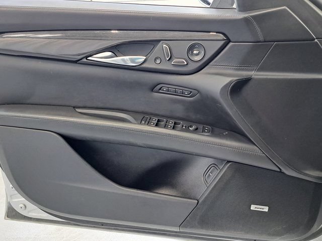 Used 2018 RADIANT SILVER METALLIC Cadillac Platinum AWD image 21