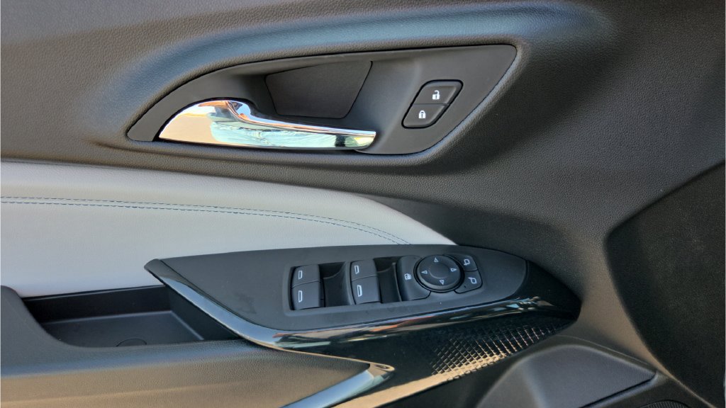 2026 Chevrolet Trax LT - Photo 37