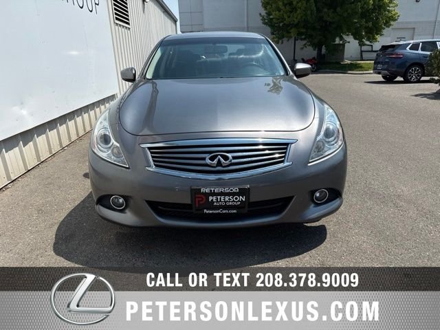 Used 2010 Gray INFINITI Premium image 9
