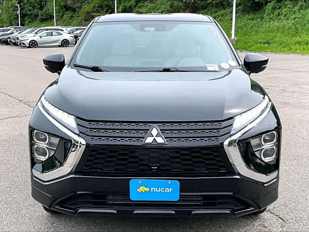 Used 2024 Black Mitsubishi SEL image 2