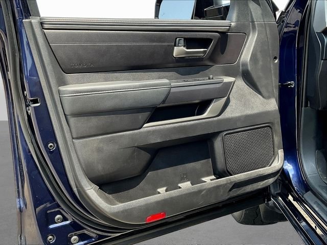 Used 2023  Toyota SR5 image 23