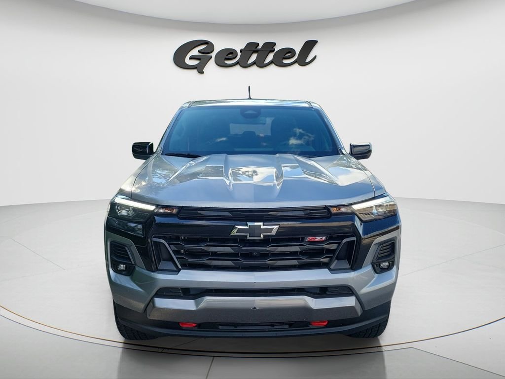 Used 2023 Gray Chevrolet Z71 image 2