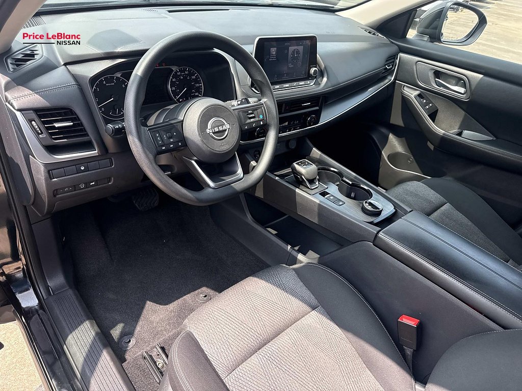 Used 2024 Super Black Nissan SV image 17