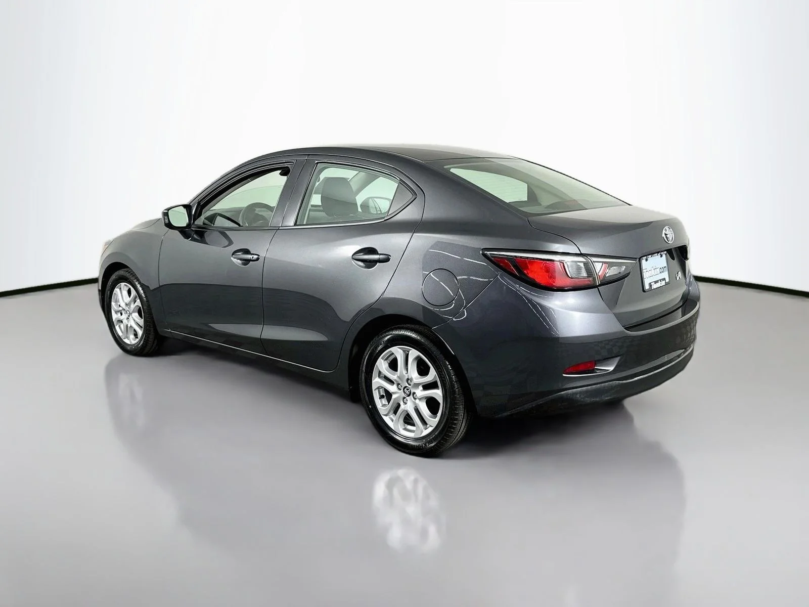 Certified Used 2017 Gray Toyota Base image 5