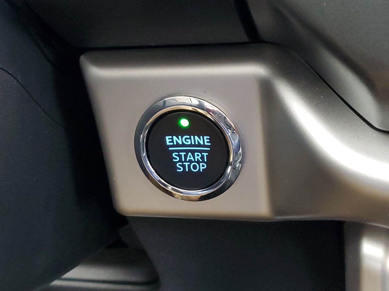 Used 2024 Black Ford XLT image 20