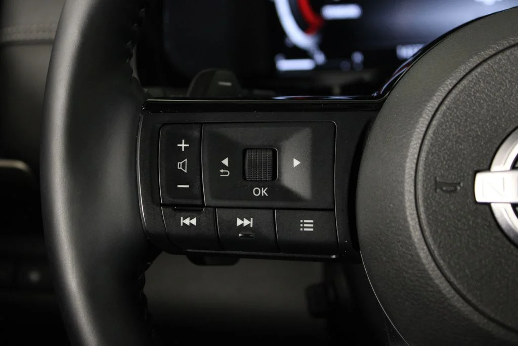 2025 Nissan Pathfinder Platinum - Photo 28