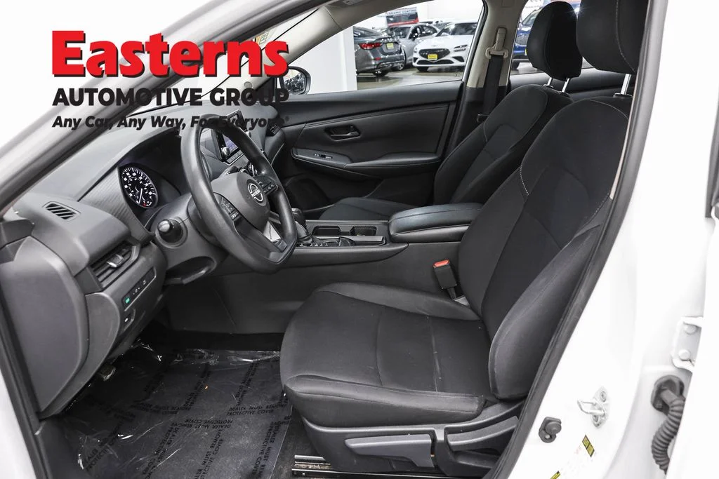 Used 2024 White Nissan S image 13