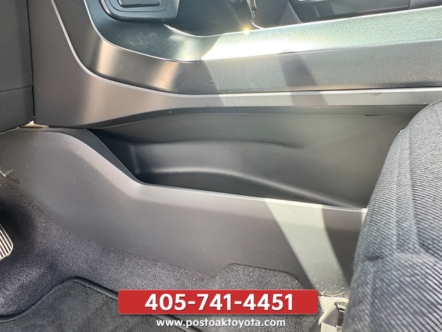 Used 2023 Gray Ford XL image 30