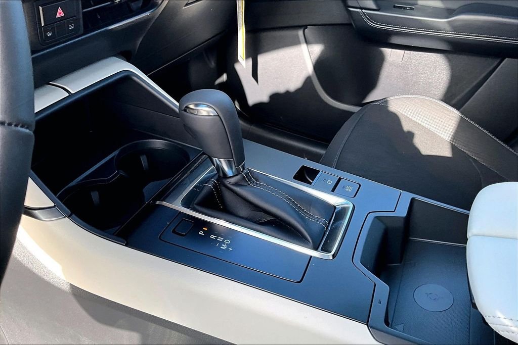 New 2026 Rhodium White Metallic Mazda 2.5 S Preferred AWD image 8