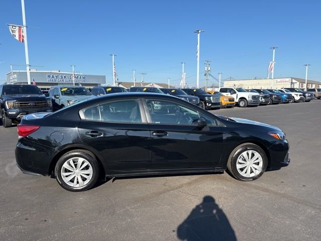 Used 2023 Black Subaru Base image 6