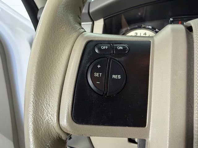 Used 2014 White Ford Limited image 35