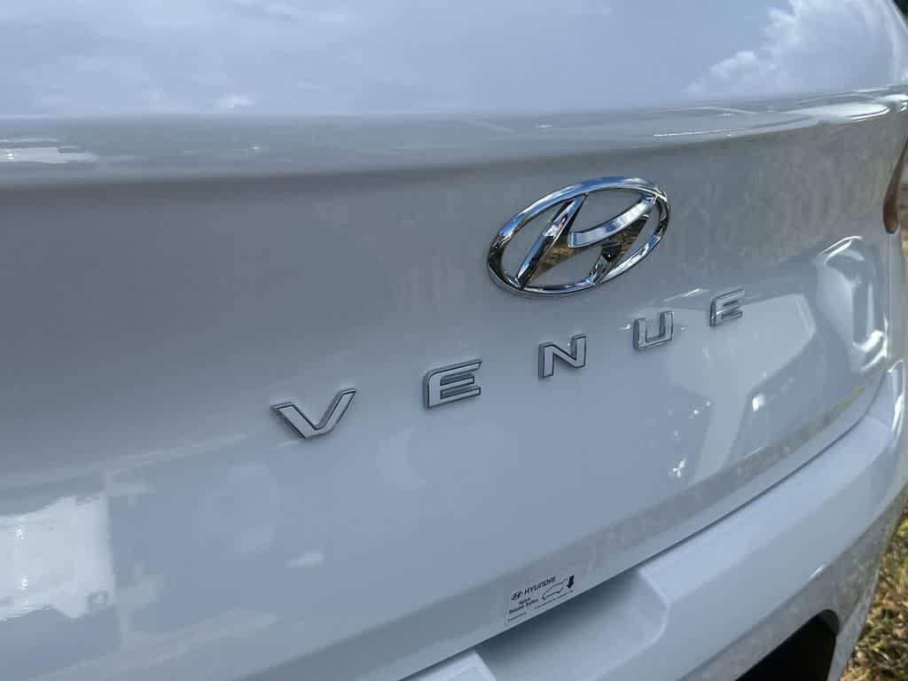 New 2026 Lunar White w/Black Roof Hyundai SEL w/Two-Tone Roof image 10