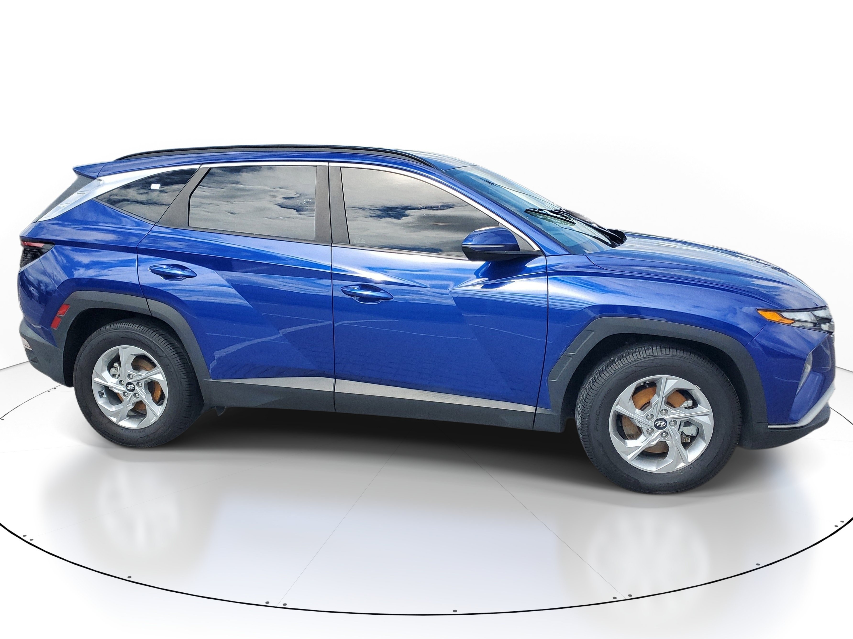 Used 2022 Intense Blue Hyundai SEL image 1