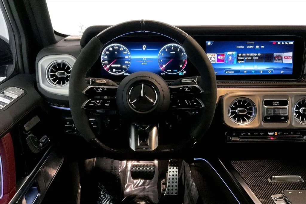 Used 2025 Gray Mercedes-Benz G 63 AMG® image 9