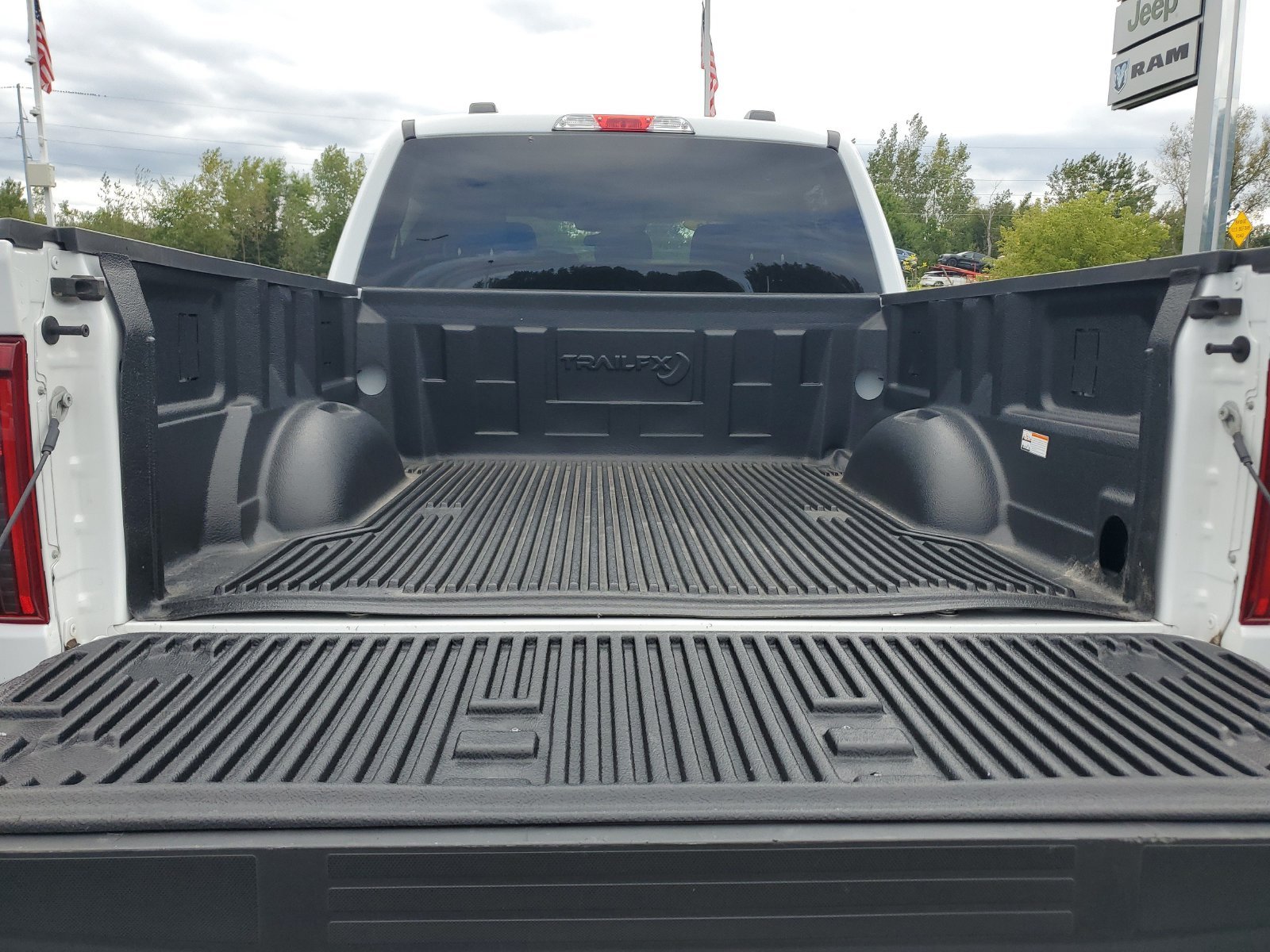 Certified Used 2025 White Ford XLT image 26