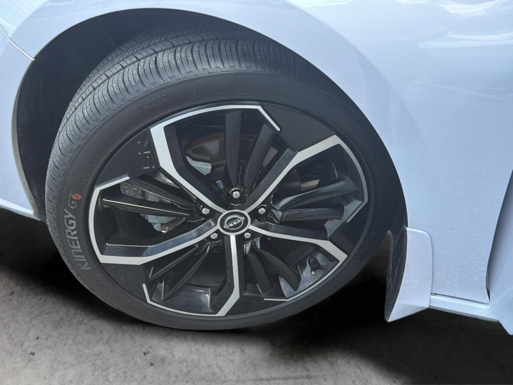 Used 2023 Pearl Nissan 2.5 SR image 52