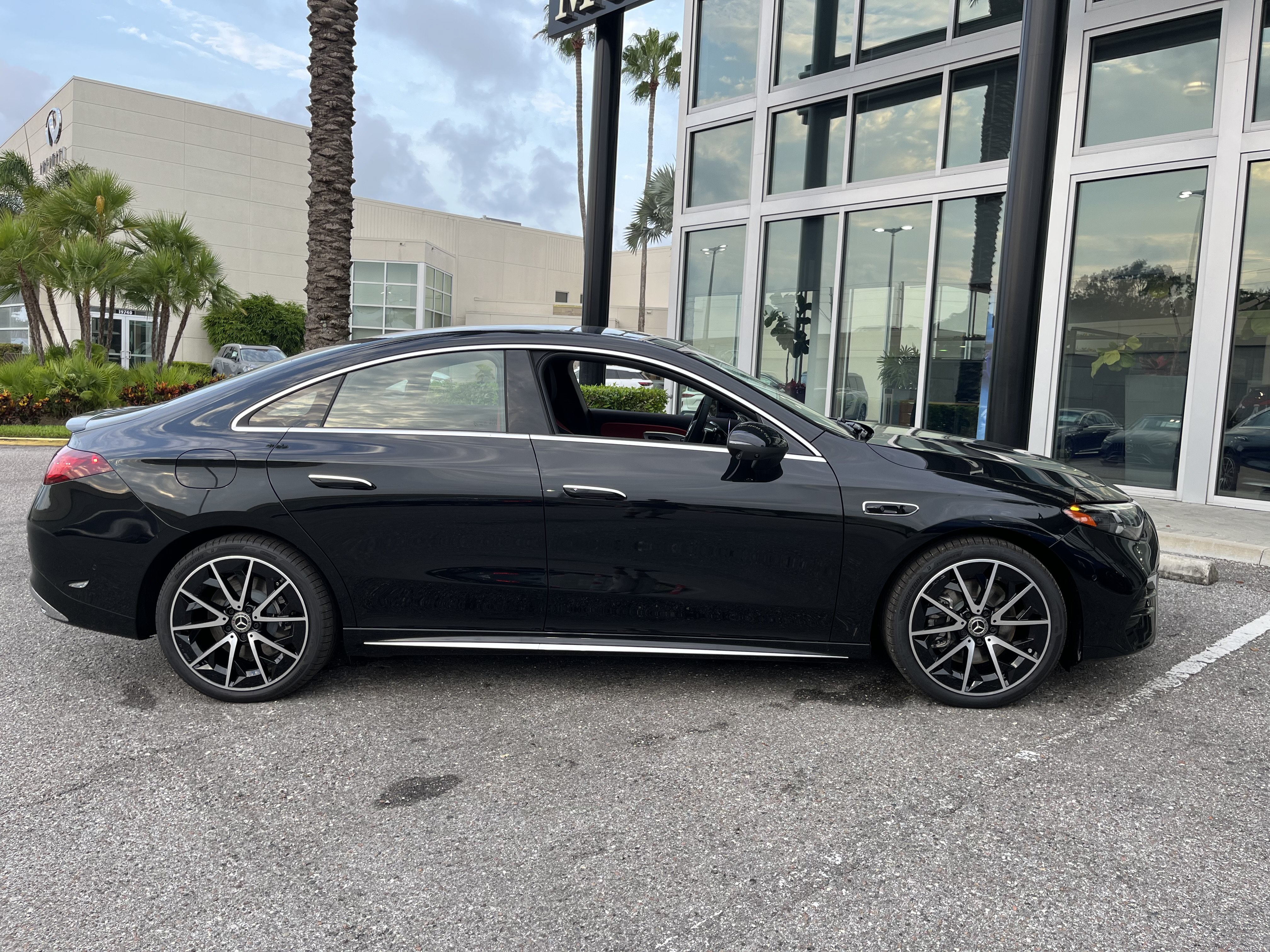 New 2027 COSMOS BLACK Mercedes-Benz CLA 250+ Electric image 7