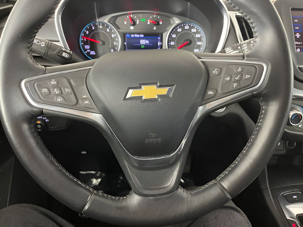 Used 2022 Gray Chevrolet LT image 22