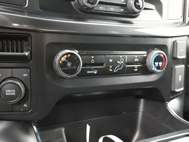 Used 2023 Atlas Blue Metallic Ford XL image 17