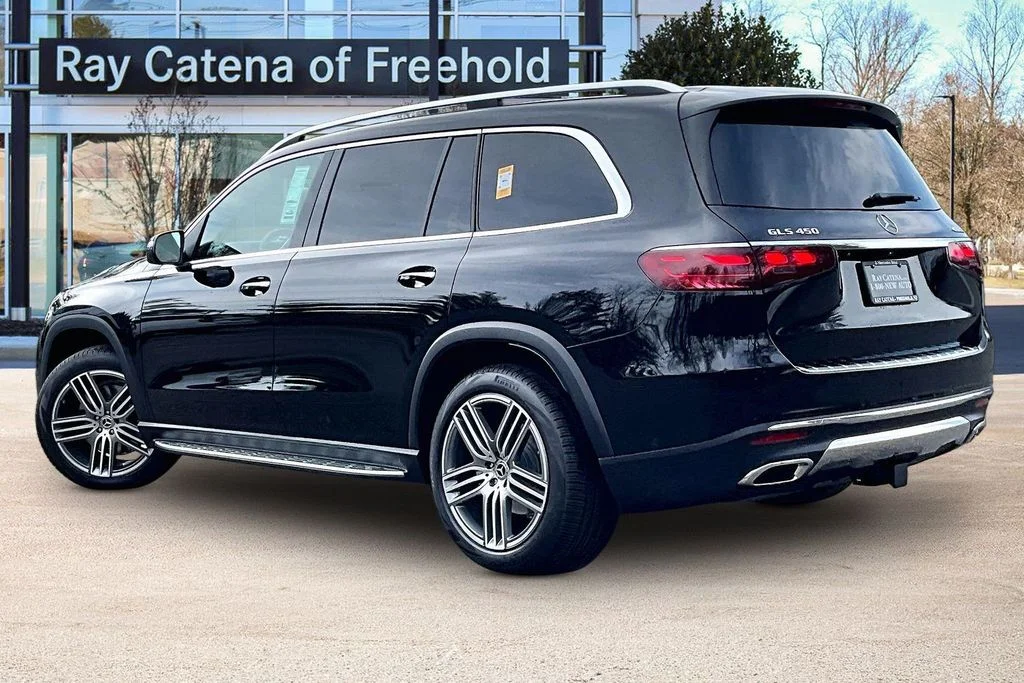 New 2026 Black Mercedes-Benz GLS 450 image 3