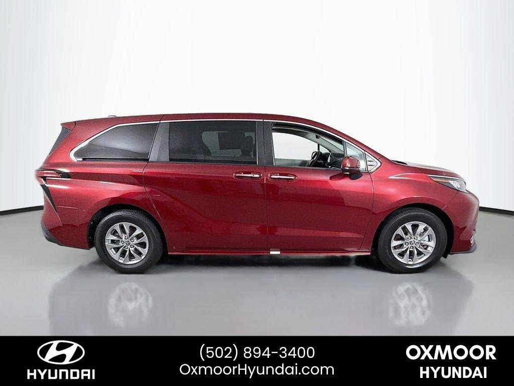 Used 2022 Ruby Flare Pearl Toyota XLE image 8