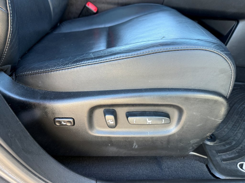 Used 2014 Gray Lexus 350 image 25
