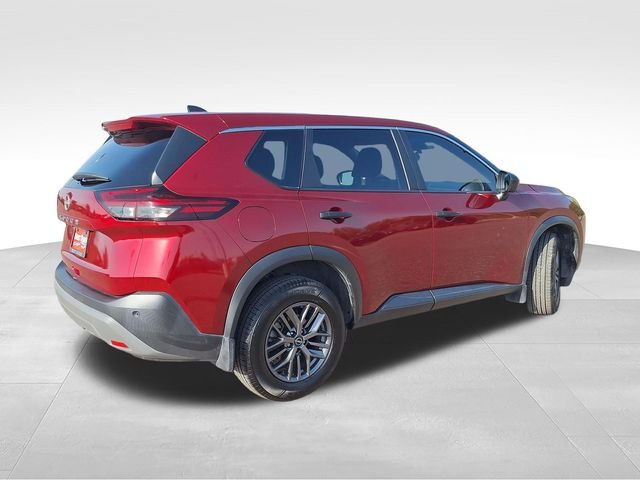 Used 2023 Red Nissan S image 8