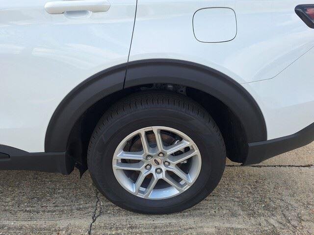 New 2026 Star White Metallic Tri-Coat Ford Active image 26