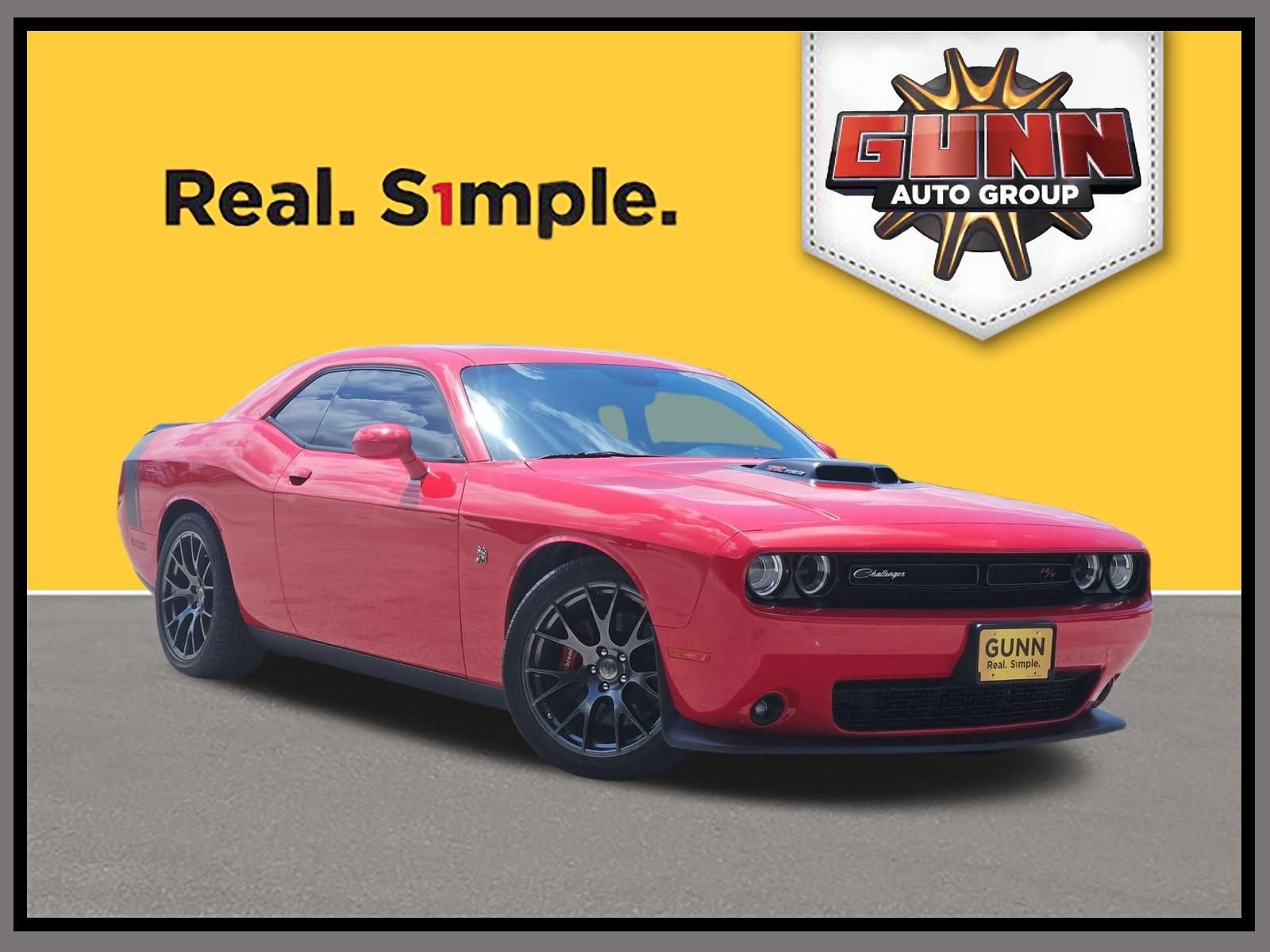 Used 2016 Torred Clearcoat Dodge 392 Hemi Scat Pack Shaker image 1
